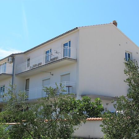 Apartment Rude فوديس الغرفة الصورة